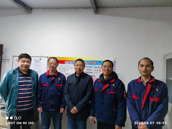 商品混凝土公司舉行黨建攻關(guān)行動(dòng)承諾踐諾儀式 商品混凝土公司舉行黨建攻關(guān)行動(dòng)承諾踐諾儀式